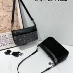 Original design women's bag, fashionable new style shoulder crossbody handheld ladies bag, factory direct supply