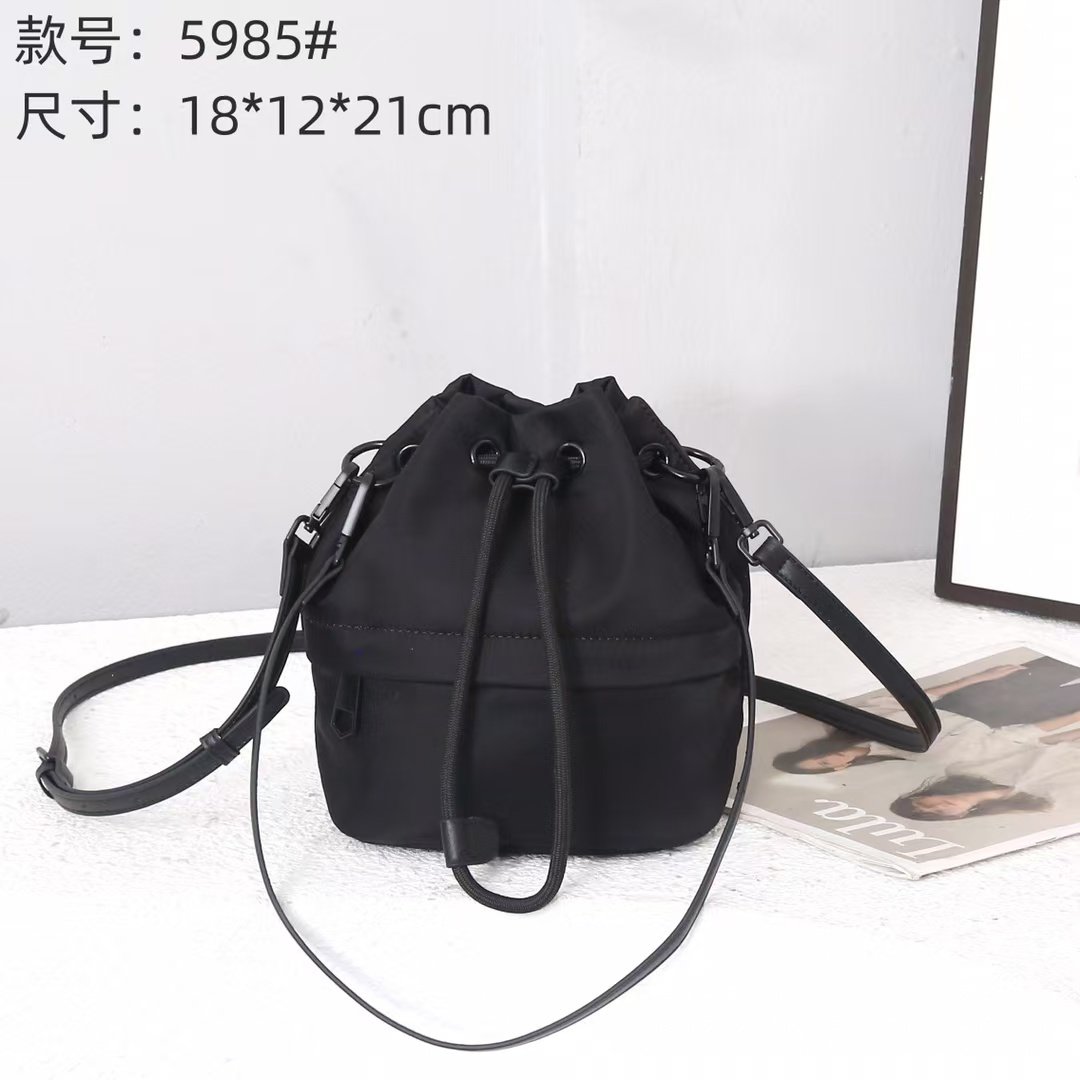 微信图片_20250210223525 Original design women's bag, fashionable new style shoulder crossbody handheld ladies bag, factory direct supply china handbags factory woman bags factory chinese handbags manufacturer woman bags manufacturer OEM ODM - Image 1