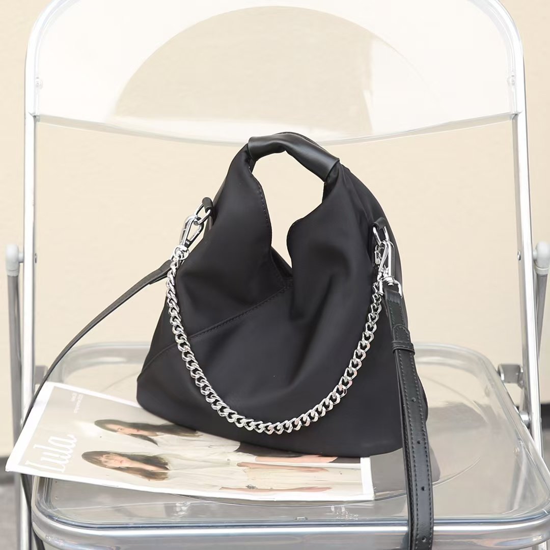 微信图片_20250211220558 Original design women's bag, fashionable new style shoulder crossbody handheld ladies bag, factory direct supply china handbags factory woman bags factory chinese handbags manufacturer woman bags manufacturer OEM ODM - Image 1