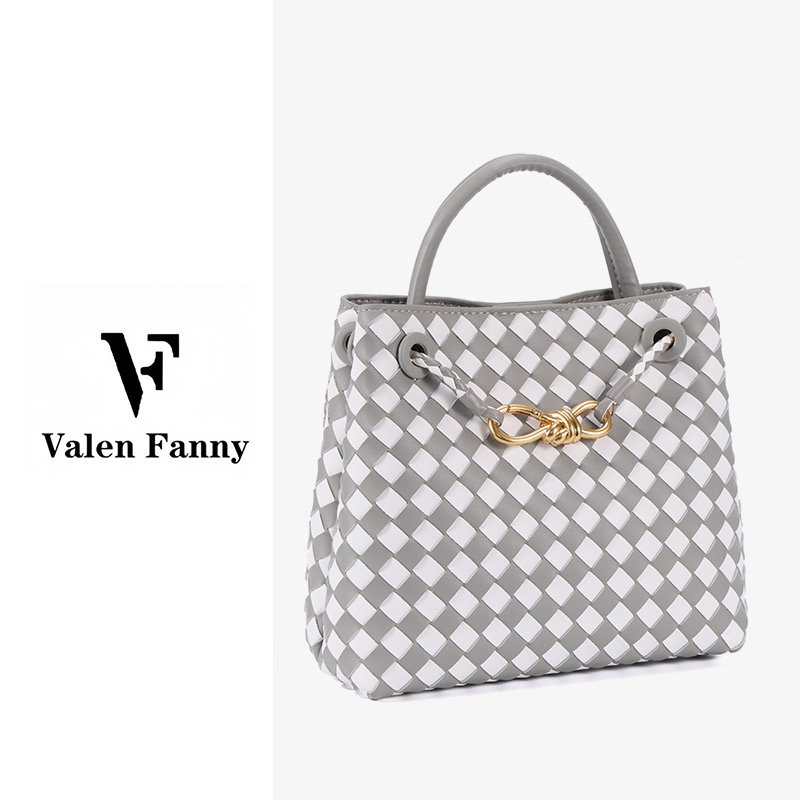 微信图片_20260310213143_1513_2 Original design women's bag, fashionable new style shoulder crossbody handheld ladies bag, factory direct supply china handbags factory woman bags factory chinese handbags manufacturer woman bags manufacturer OEM ODM - Image 1